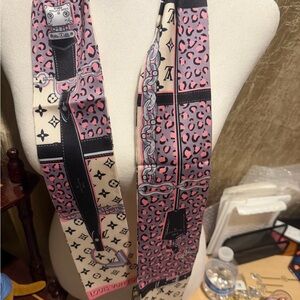 Pink and Cream Patterned Twilly 48x3”